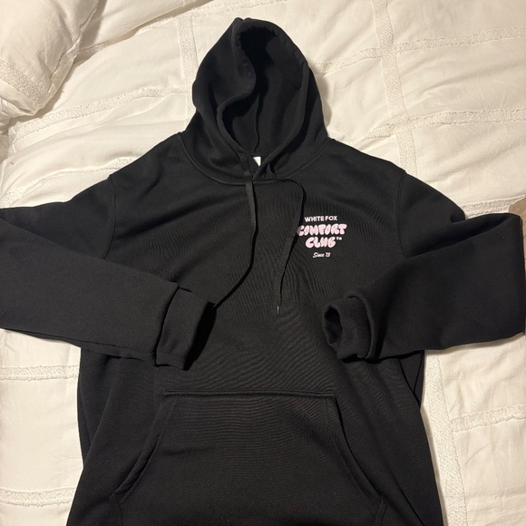 White Fox Inspired “Comfort Club” Hoodie — Size M — Brand New - Picture 1 of 2